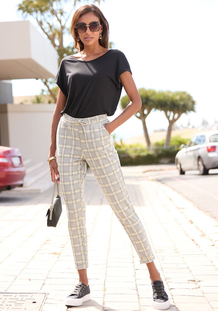cropped pull on pants 28 cropped pull on pants