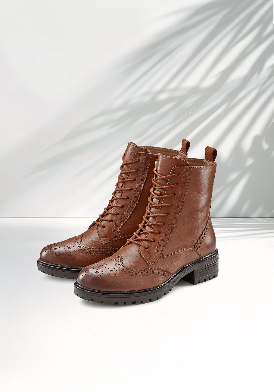 detailed combat boots 6 detailed combat boots