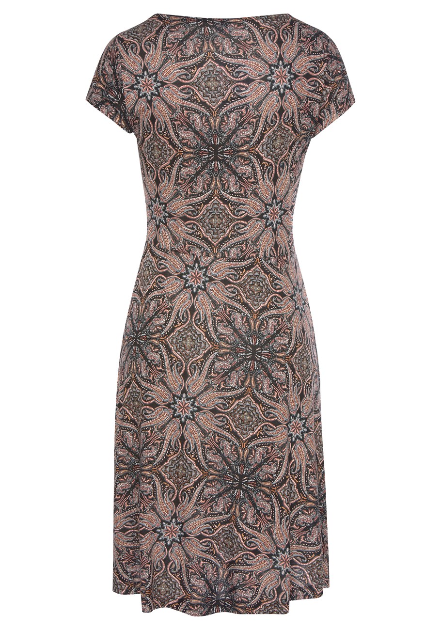 short sleeve v-neck dress