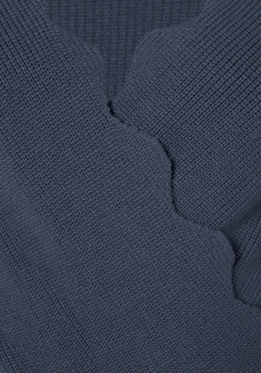 scallop v-neck sweater 15 scallop v-neck sweater